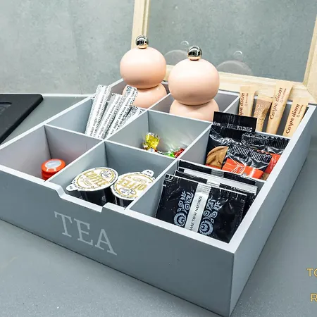 Towarowa Towers Atelier דירה