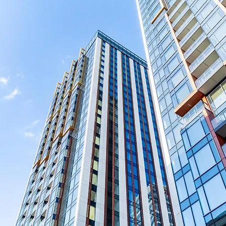 דירה Towarowa Towers Atelier ורשה