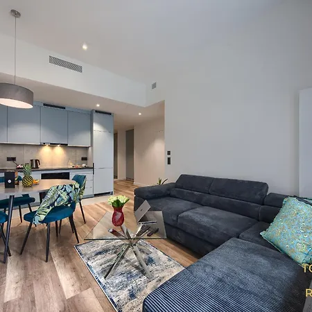 Apartamento Towarowa Towers Atelier Varsovia